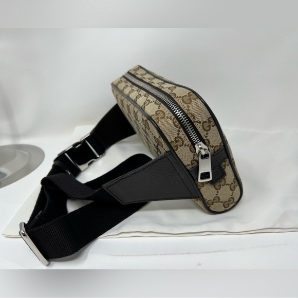 New & authentic Gucci belt bag - Picture 6 of 9